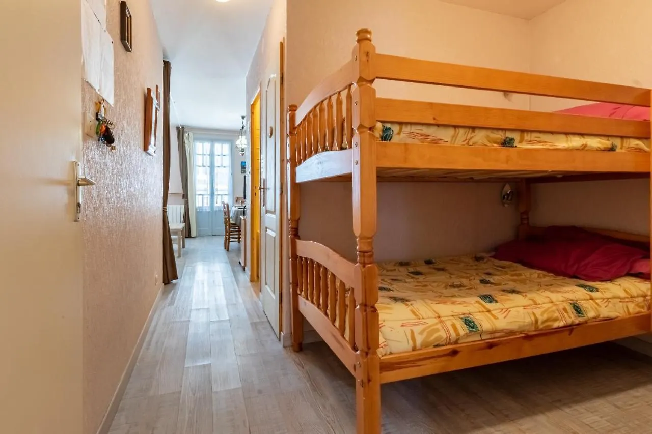 La Tourette Apartment Cauterets 0*,